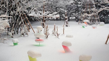 Keren! Seniman Jepang Sulap Taman Bersalju Menjadi Negeri Dongeng! (1)