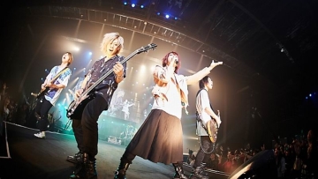 SuG Sukses Gelar Konser VersuS di Toyosu PIT, Tokyo SuG Sukses Gelar Konser VersuS di Toyosu PIT, Tokyo