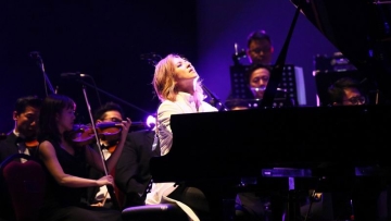 Yoshiki Ukir Sejarah di Hong Kong Dengan Gelar Konser Gratis (5)