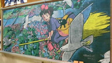 Guru di Jepang Kembali Buat Gambar di Papan Tulis, Makin Keren Aja! (1)