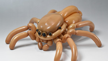 Di Tangan Seniman Jepang Ini Balon Disulap Jadi Aneka Hewan & Serangga Unik (6)