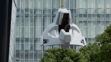 ukuran nyata patung gundam unicorn