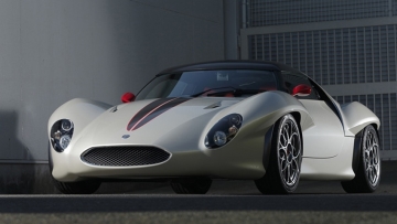 http---hypebeast.com-image-2017-08-ken-okuyama-kode-9-1