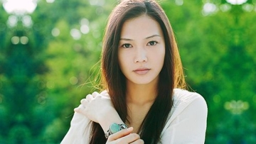 500px-YUI_201210_A_(1) 500px-YUI_201210_A_(1)