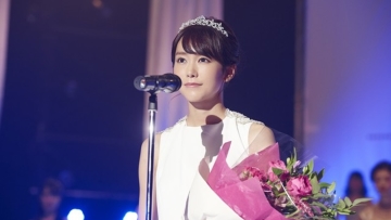 news_xlarge_revengegirl_201710_04