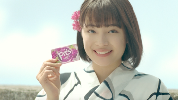 LOTTE-Fits-CM-suzu-hirose