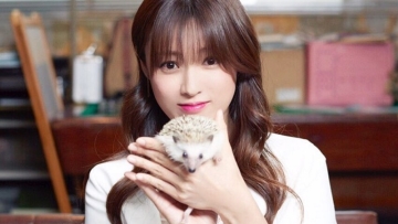 Unggah Video Bermain Kendama, Kyoko Fukada Jadi Pusat Perhatian Netizen