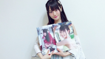 Penggemar Berat Yui Ogura Beli 50 Photobook, Ini Jumlah Uang Yang Telah Ia Keluarkan