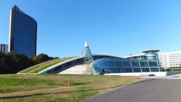 Kanda_University_of_International_Studies,_7th_Building Kanda_University_of_International_Studies,_7th_Building