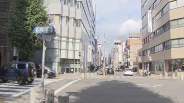 Seorang Pekerja Paruh Waktu Memperkosa Pria Mabuk Yang Tertidur Di Jalan