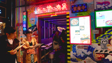 Kome to CIrcus, restoran unik hidangan ekstrim (timeout.com)