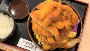 Extra Large-Chicken Katsu! (https://rocketnews24.com/)