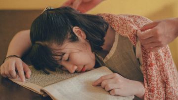 Ilustrasi kurang tidur Orang Jepang produktif japanesestation.com