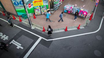 Kondisi Shinjuku yang sangat sepi 