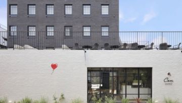  CEN DIVERSITY HOTEL & CAFÉ