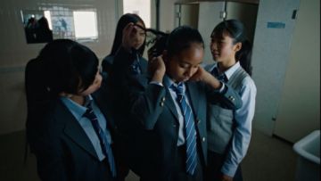 Cuplikan iklan Nike rasisme bullying di Jepang nike japanesestation.com