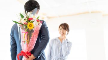 Memberi Bunga Toko Bunga