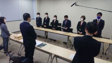 Kelompok mahasiswa Tokyo University of Foreign Students  Kelompok mahasiswa Tokyo University of Foreign Students