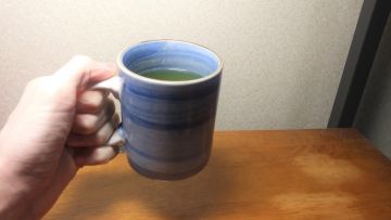 Cangkir kopi Daiso seharga 100 yen Cangkir kopi Daiso seharga 100 yen
