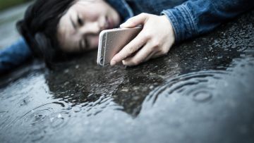 anime kelam stress japanesestation.com