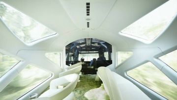 Train Suite Shiki-shima