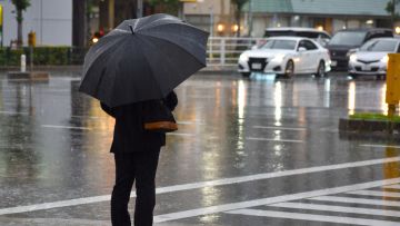 Hujan deras melanda Jepang bagian barat; 370.000 didesak untuk mengungsi Hujan deras melanda Jepang bagian barat; 370.000 didesak untuk mengungsi