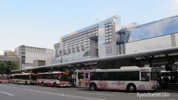 Kyoto akan Luncurkan Bus Pariwisata untuk Mengatasi Kepadatan Turis