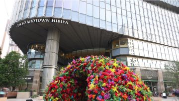 Hibiya Blossom 2024 di Tokoyo Midtown Hibiya Hibiya Blossom 2024 di Tokoyo Midtown Hibiya