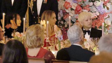 Ikura Yoasobi dan Ayase Yoasobi menghadiri makan malam bersama Joe Biden (Kyodo) Ikura Yoasobi dan Ayase Yoasobi menghadiri makan malam bersama Joe Biden