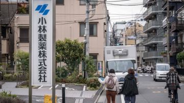 Kantor Kobayashi Pharmaceutical di Tokyo (AFP-JIJI via The Japan Times).