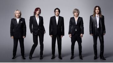 Anggota band Luna Sea (kiri-kanan): Shinya, Sugizo, Ryuichi, Inoran, dan J. Anggota band Luna Sea (kiri-kanan): Shinya, Sugizo, Ryuichi, Inoran, dan J.