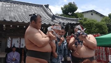 Festival Nakizumo (Mainichi) Festival Nakizumo (Mainichi)