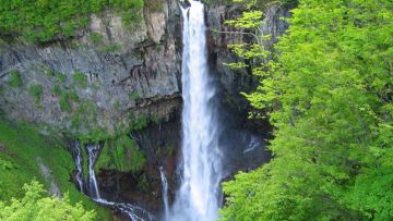 Air Terjun Kegon, salah satu dari tiga air terjun terbaik di Jepang (JNTO) Air Terjun Kegon, salah satu dari tiga air terjun terbaik di Jepang (JNTO)
