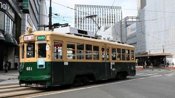 Trem No.651 masih beroperasi hingga saat ini (Asahi Shimbun) Trem No.651 masih beroperasi hingga saat ini (Asahi Shimbun)