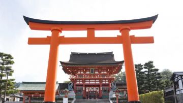 Fushimi Inari Taisha di Kyoto (JNTO) Daftar kota terindah di dunia tahun 2024