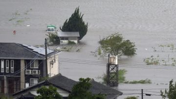 Banjir akibat Topan Shanshan di Yufu, Prefektur Oita (Kyodo/Reuters via CNN). Banjir akibat Topan Shanshan di Yufu, Prefektur Oita (Kyodo/Reuters via CNN).