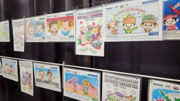 Hasil karya siswa-siswi SRIT dalam lomba mewarnai (Japanese Station) Hasil karya siswa-siswi SRIT dalam lomba mewarnai