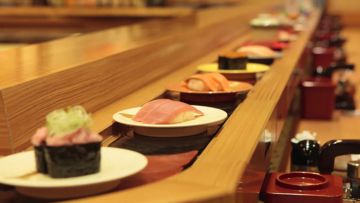 Ilustrasi Kaitenzushi (Forbes Japan) Ilustrasi Kaitenzushi (Forbes Japan)