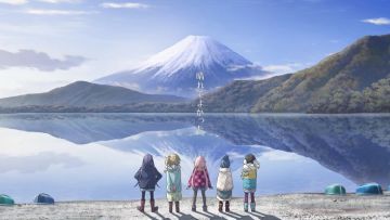 Yuru Camp Key Visual yang menampilkan pemandangan Gunung Fuji (Studio S-Station) Yuru Camp Key Visual yang menampilkan pemandangan Gunung Fuji