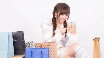 Ilustrasi. Belanja online di Jepang Ilustrasi. Belanja online di Jepang