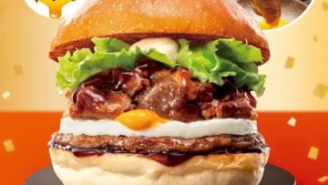 Burger Sukiyaki Torotama dari Lotteria Burger Sukiyaki Torotama dari Lotteria