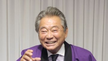 Presenter sekaligus tokoh pertelevisian Jepang, Monta Mino, meninggal dunia pada usia 80 tahun. Presenter sekaligus tokoh pertelevisian Jepang, Monta Mino, meninggal dunia pada usia 80 tahun.