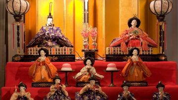 Pajangan boneka Hina dari era Meiji Pajangan boneka Hina dari era Meiji