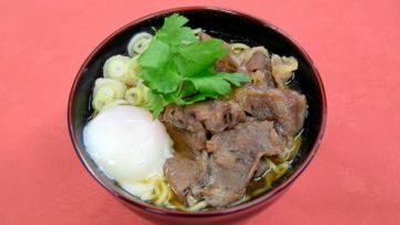 Ekisoba versi mewah yang akan dijual di Osaka Expo (Toru Amemiya) Ekisoba versi mewah yang akan dijual di Osaka Expo (Toru Amemiya)