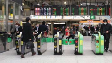 Cara Naik Kereta dan Bus Lokal di Jepang! Cara Naik Kereta dan Bus Lokal di Jepang!