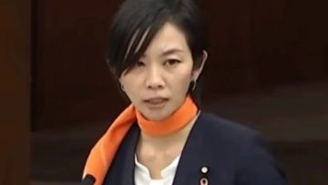 Anggota parlemen Jepang Mizuho Umemura Sumber : House Of Council Delibration Live Broadcast