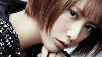 Aoi_Eir_-_GENESIS_Limited_Edition-620x400