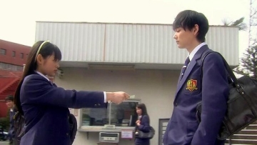 Di Jepang, lokasi pembantaian malah jadi spot untuk nyatakan cinta (1)