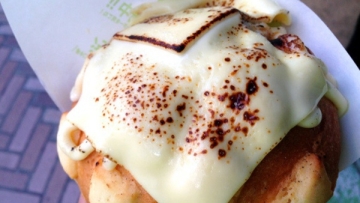 Double Cheese Mayonnaise Melon Bread (1)