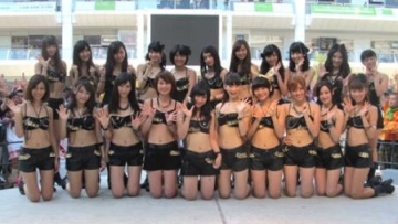 Idoling!!! akan bubar pada bulan Oktober! Idoling!!! akan bubar pada bulan Oktober!